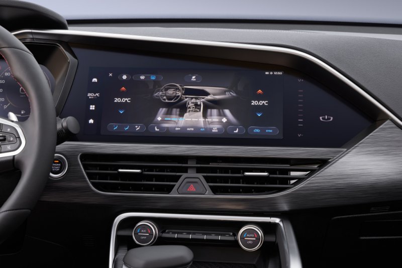 Отличия Knewstar 001 от Geely Tugella