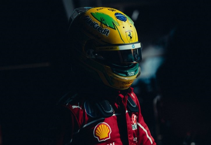 Хэмилтон признал, что мечта о Феррари стала настоящим кошмаром